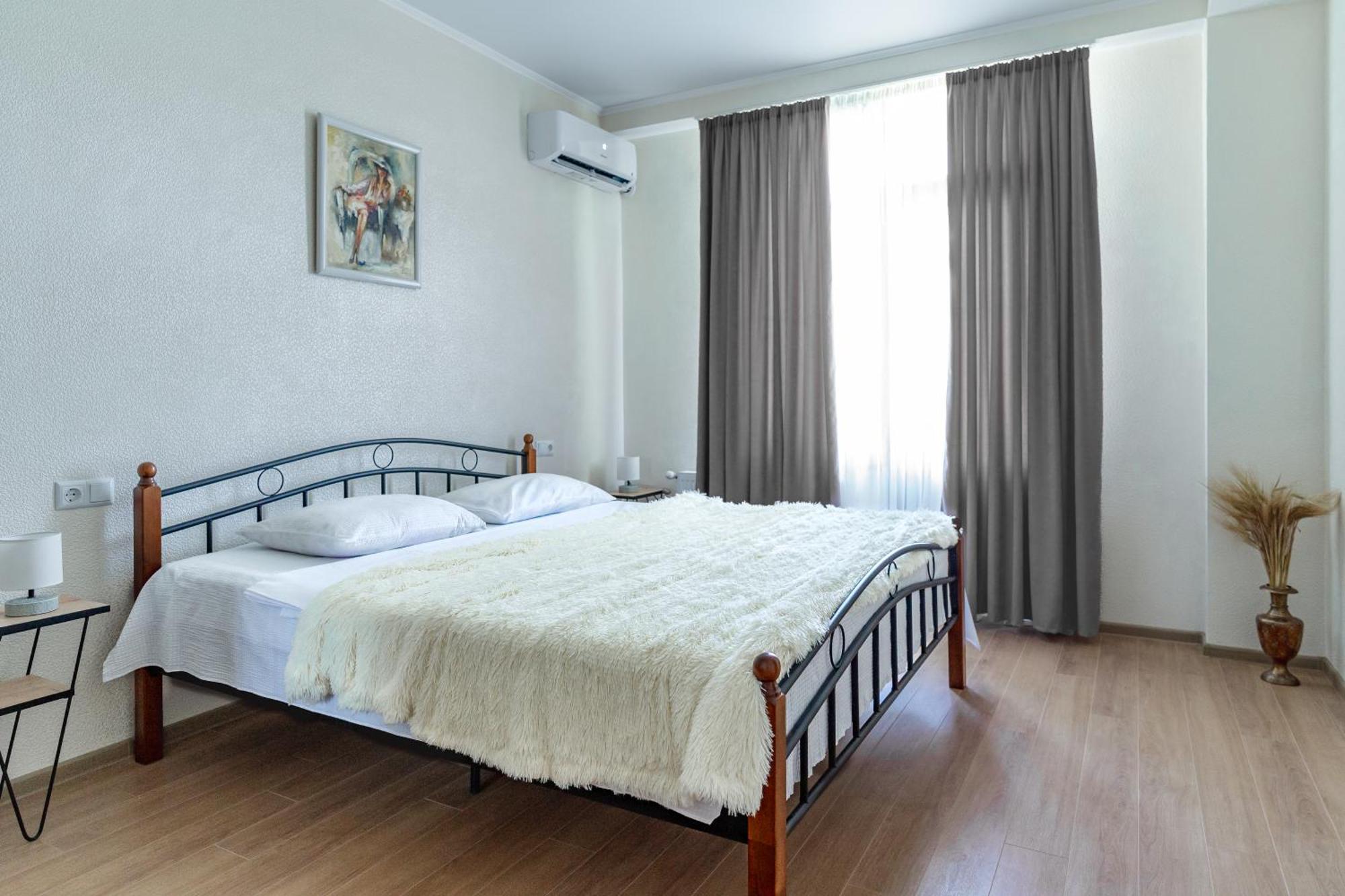 Panorama Family Hotel Telavi Luaran gambar