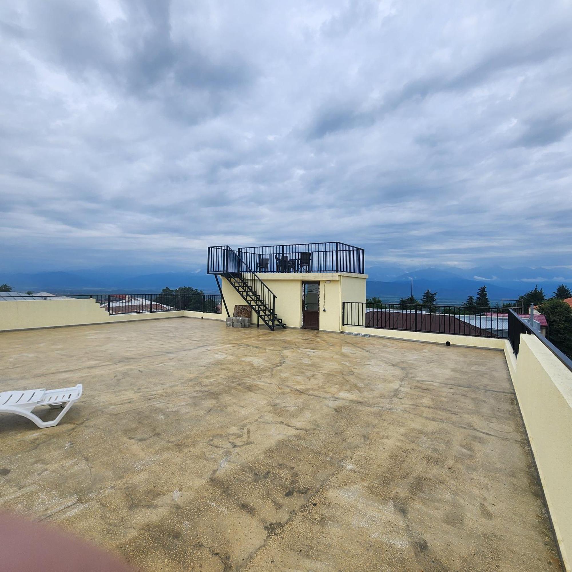 Panorama Family Hotel Telavi Luaran gambar