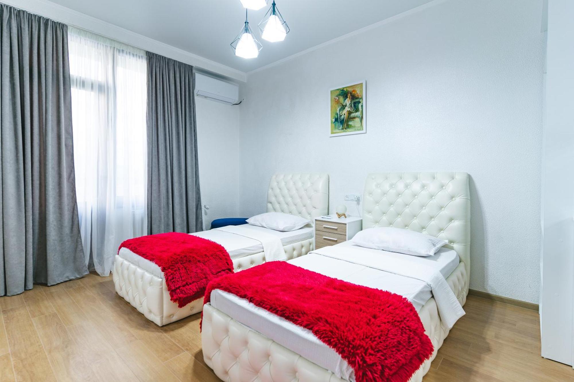 Panorama Family Hotel Telavi Luaran gambar