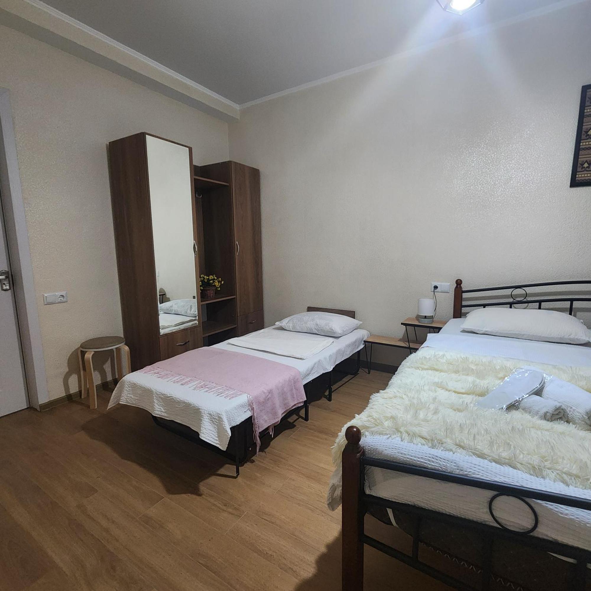 Panorama Family Hotel Telavi Luaran gambar