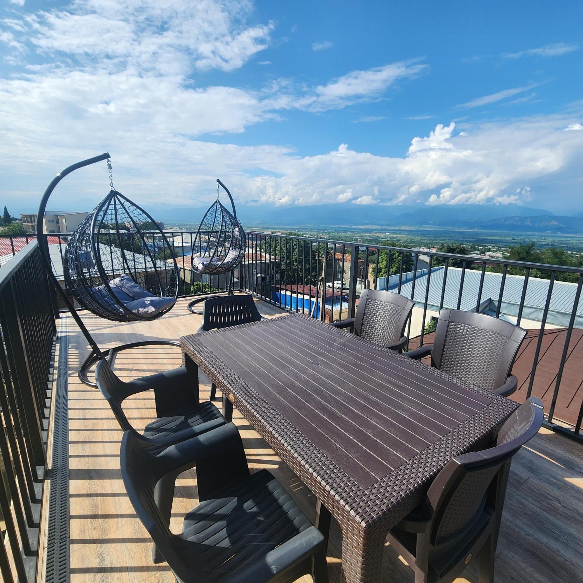 Panorama Family Hotel Telavi Luaran gambar